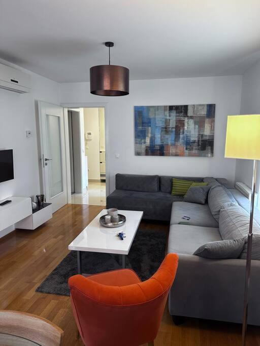Apartman Pionirska Dolina ซาราเยโว ภายนอก รูปภาพ