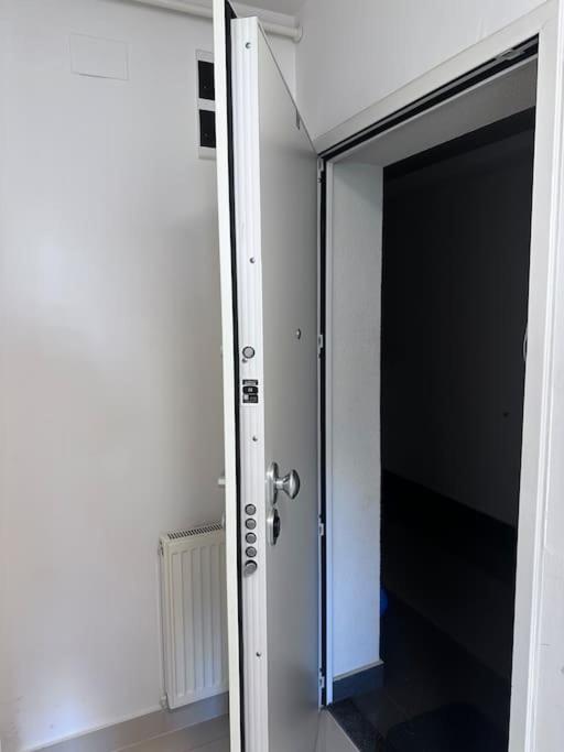 Apartman Pionirska Dolina ซาราเยโว ภายนอก รูปภาพ